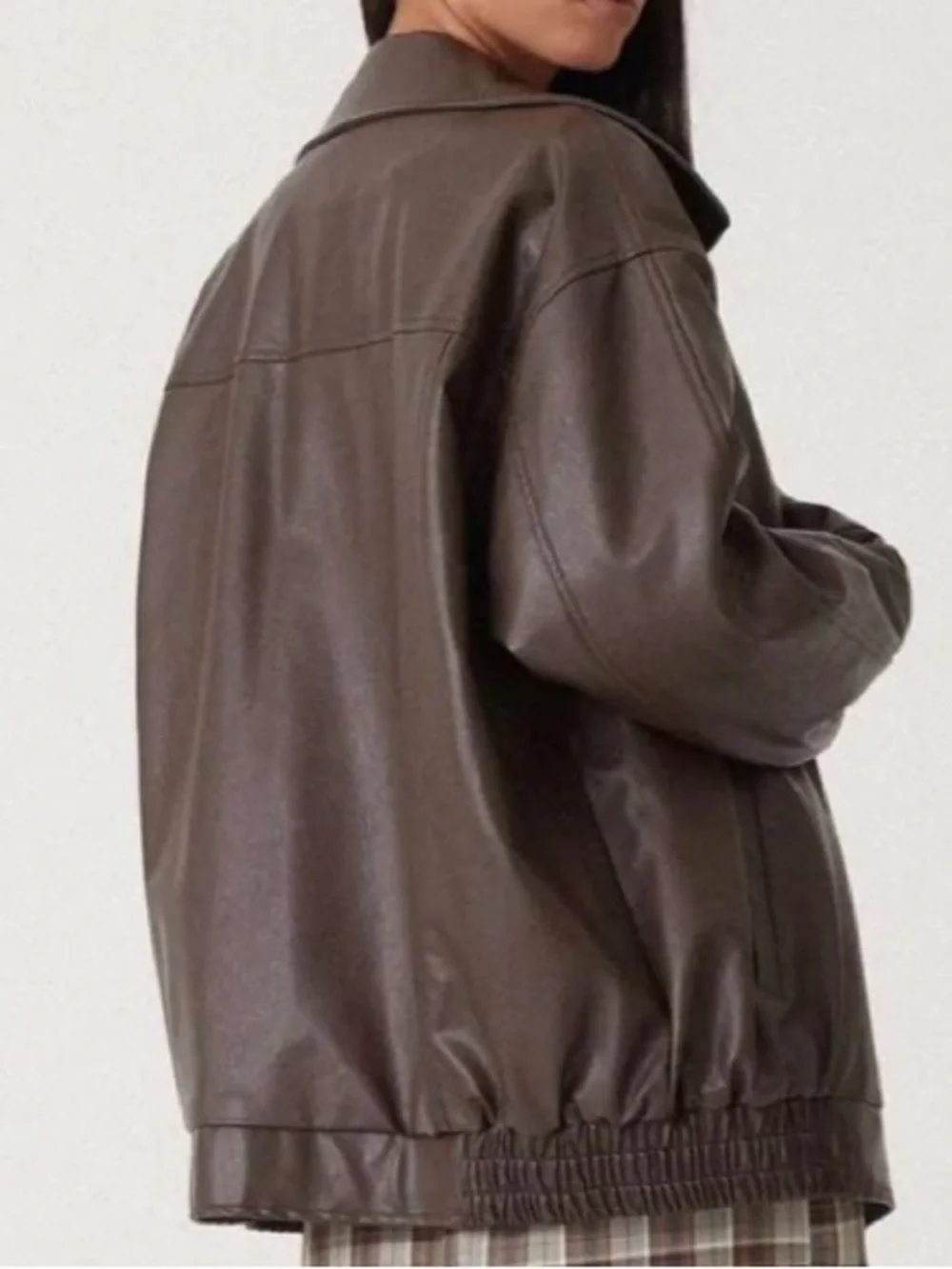 WOMEN’S OVERSIZED LEATHER BOMBER JACKET